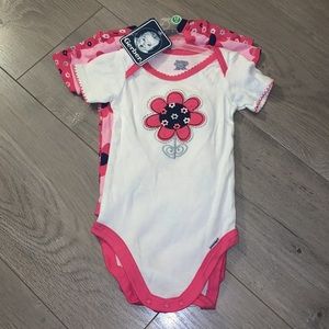 NWT Gerber Pink Flower Onesies x3